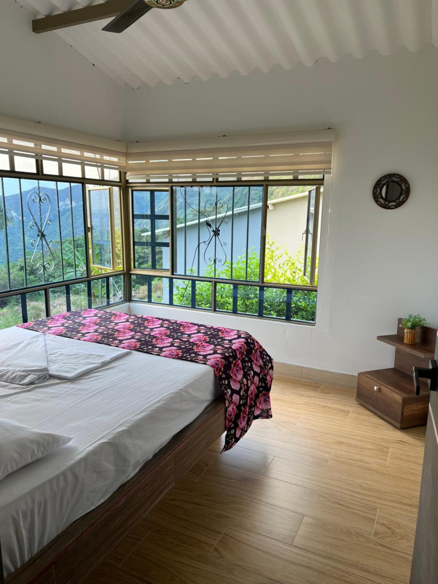Finca Don Matias เมลการ์ ภายนอก รูปภาพ